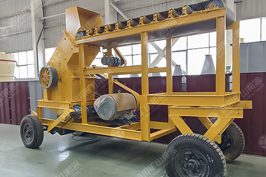 小型輪胎錘破+給料機移動破碎站 小型輪胎錘破+給料機移動破碎站
